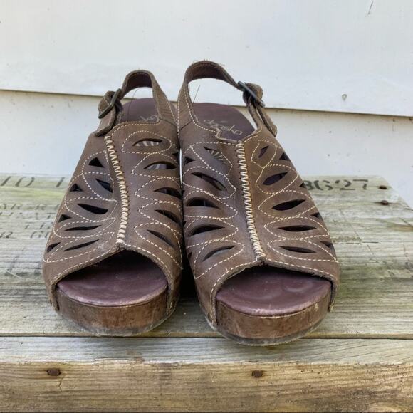 Dansko Rowena Butterfly Brown Leather Slingback Heels Size 40 - Picture 2 of 8